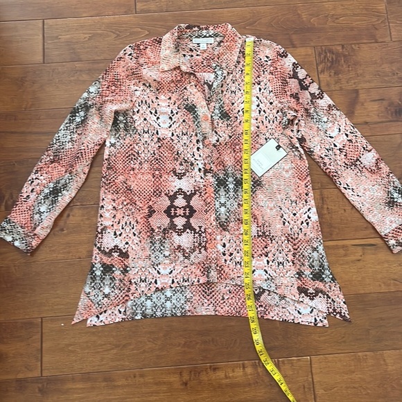NWT Vintage Dana Buchman Pink Faux Snakeskin Buttons Down Blouse V Neck Size S - Picture 4 of 11
